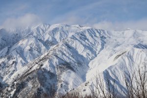 厳冬の晴間：当社代表岩本が撮影した写真です